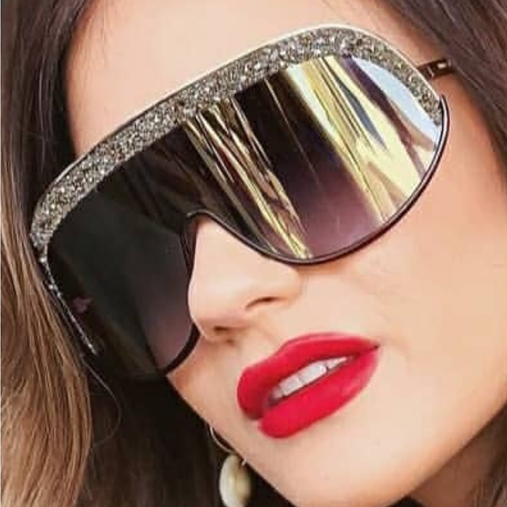 Jimmy Choo Black and Dark Gray Gradient Shield Sunglasses 😎 New!!!